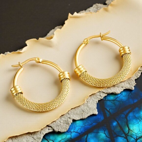 🆕️ Chic Elegance: 18K Gold Plated Stainless Steel Mesh Trendy Hoop Earrings - Picture 6 of 12
